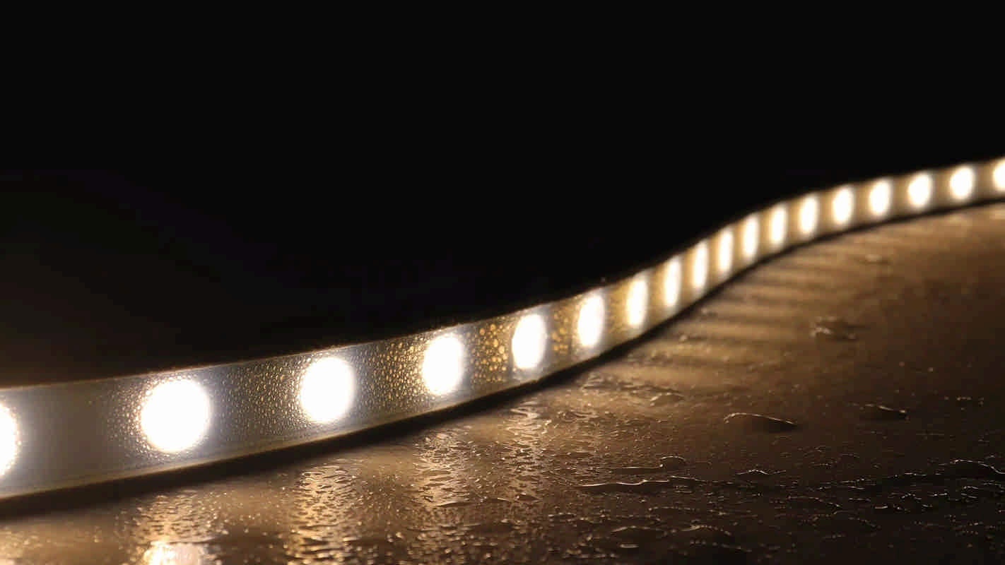 Гнучкий лінійний прожектор Ustrip LED-FW-W40-24V-2621mm білий денний - Зображення 4