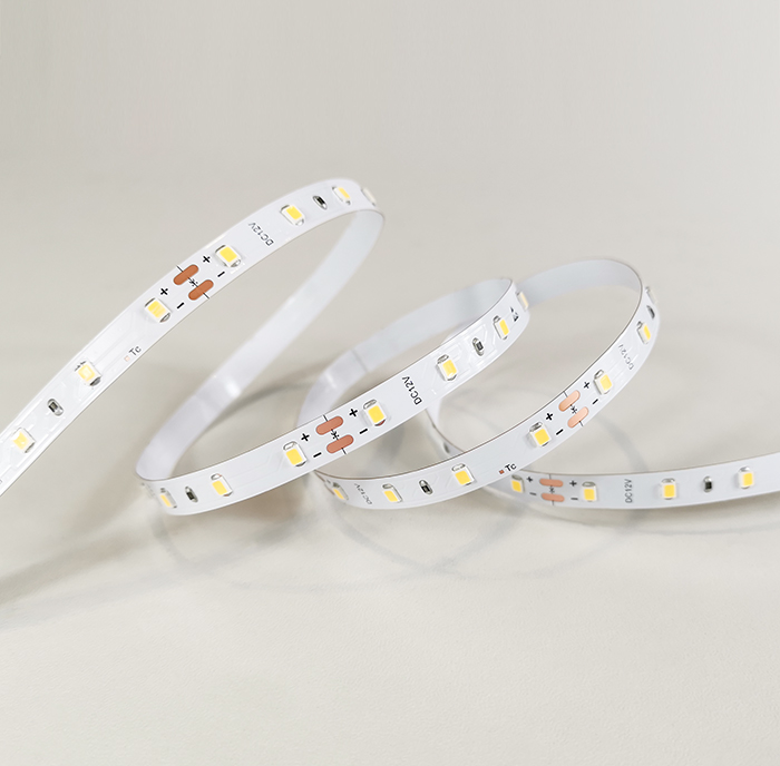 Світлодіодна стрічка Ustrip LED80-H2835-W40-24V-12W-Ra80 білий денний - Зображення 4