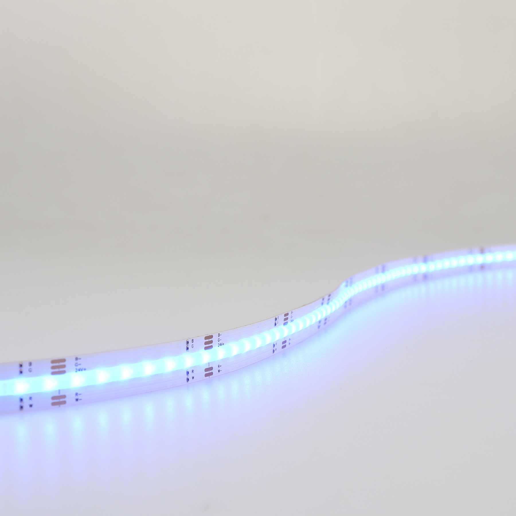 Світлодіодна стрічка Ustrip LED560-COB-RGBW60-24V-16W-12mm - Зображення 8