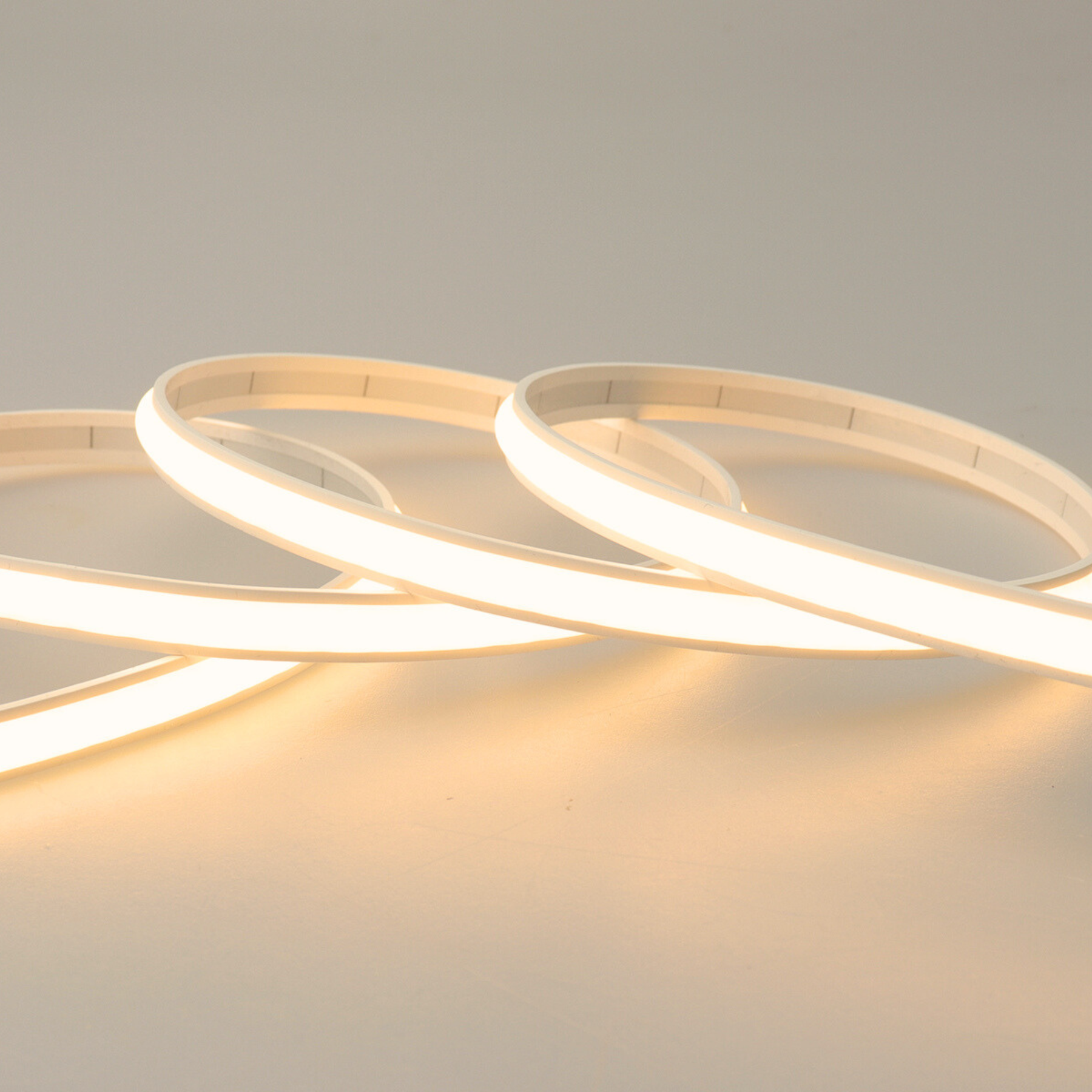 Ustrip Dotless LED120-COB-UDL-W30-24V-5W-8mm-IP65 - Безкрапкова стрічка COB PLUS - Зображення 4