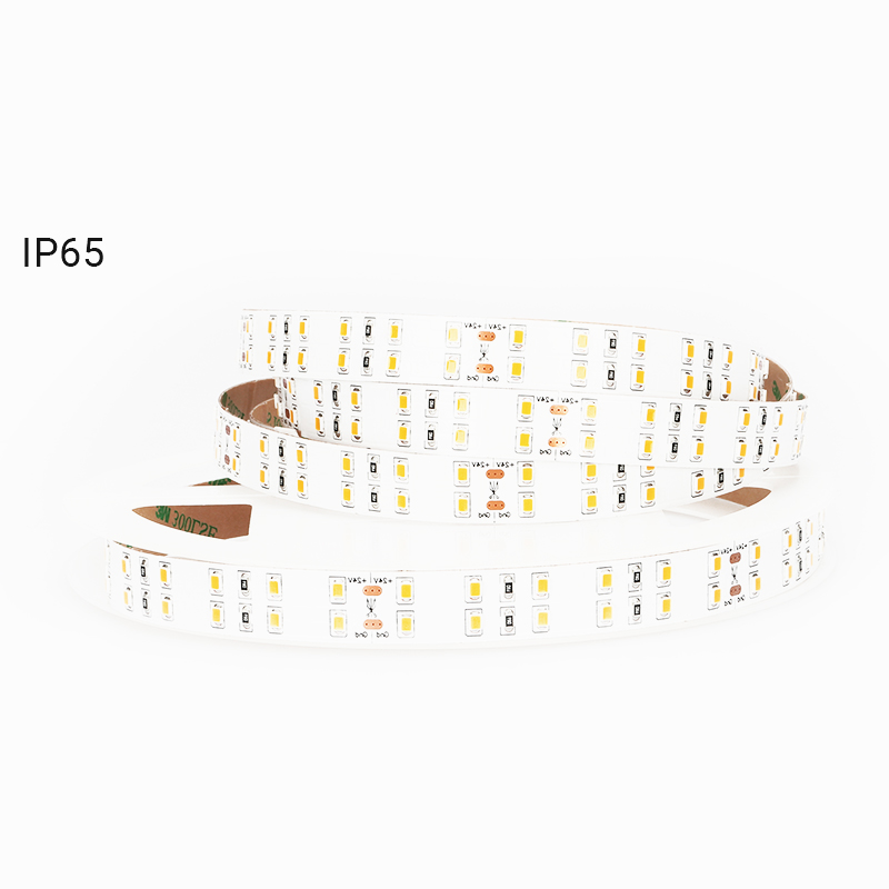 Світлодіодна стрічка вологозахищена Ustrip LED144-2835-W30-24V-28.8W-IP65H тепла